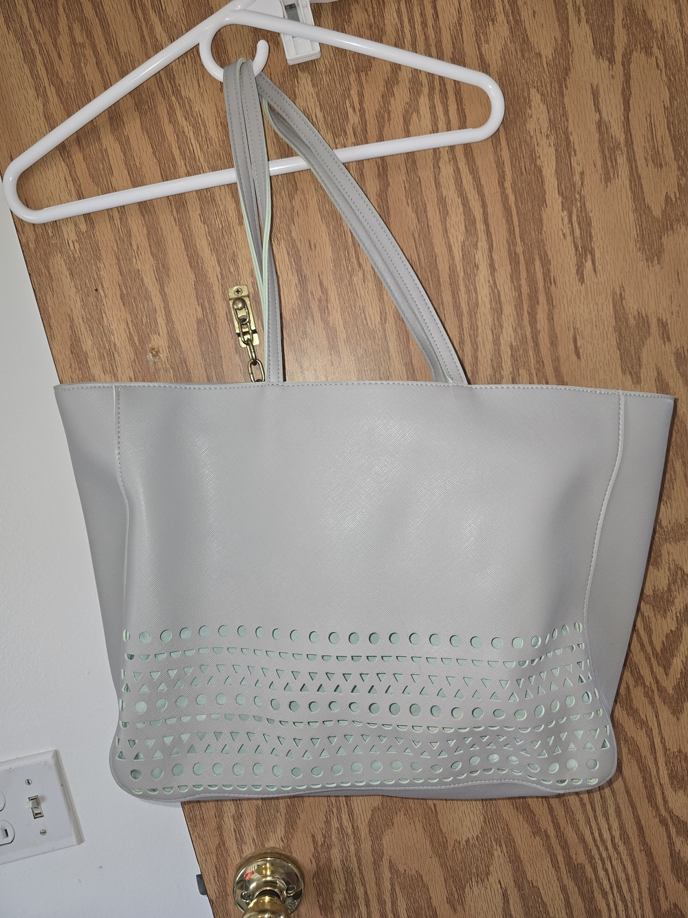 Light Gray Women's Tote Bag with Mint Accents